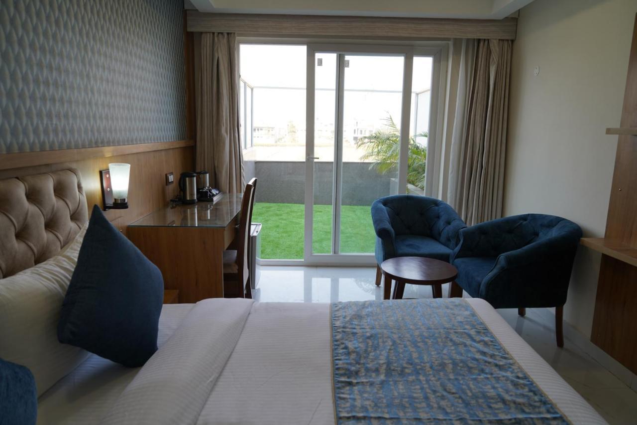 Hotel Shanti Sagar Kharar Zewnętrze zdjęcie