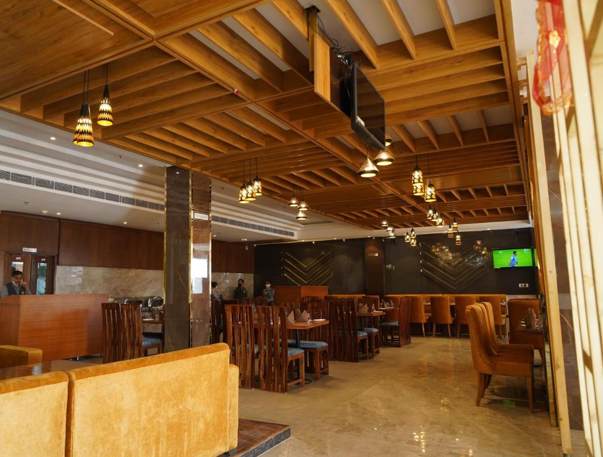 Hotel Shanti Sagar Kharar Zewnętrze zdjęcie