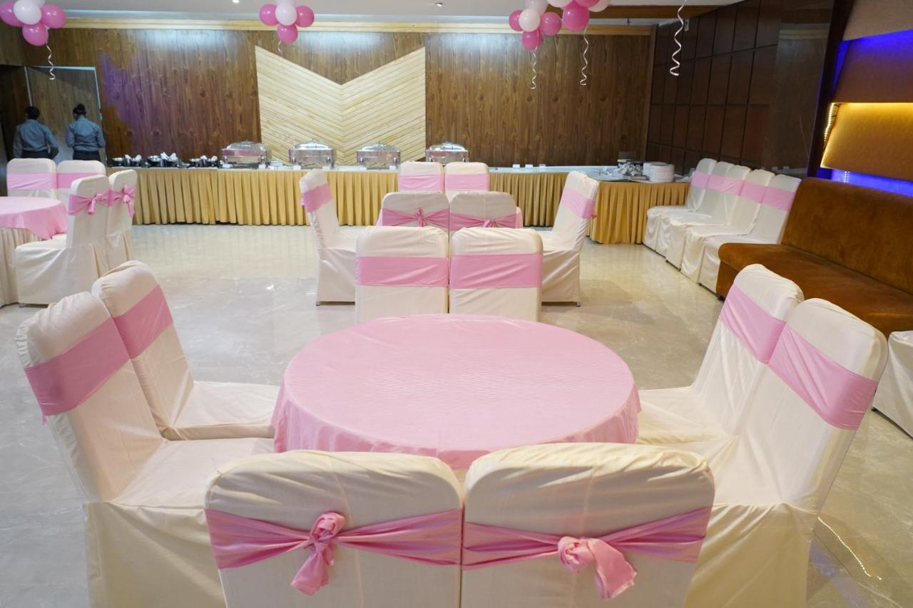 Hotel Shanti Sagar Kharar Zewnętrze zdjęcie