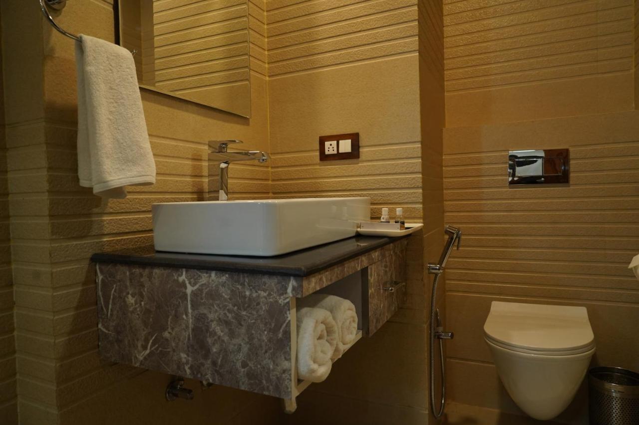 Hotel Shanti Sagar Kharar Zewnętrze zdjęcie