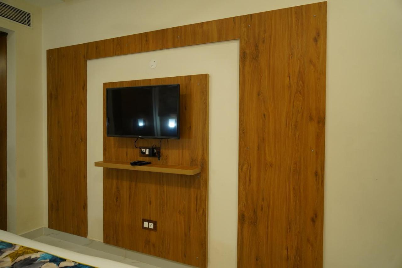 Hotel Shanti Sagar Kharar Zewnętrze zdjęcie